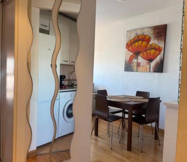 Villa de Vallecas Apartamento | Casa con piscina