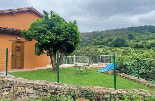 Luerces Casa | Casa con piscina y jacuzzi El Ablanal