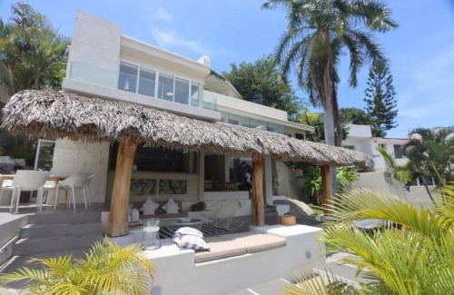 Unta Bruja Casa | Casa con vista a la bahía