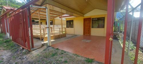 Santa Maria Casa | Casa con vista a valle de Dota y zona cafetalera