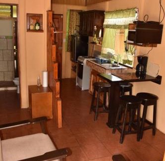 Santa Maria Casa | Casa con vista a valle de Dota y zona cafetalera