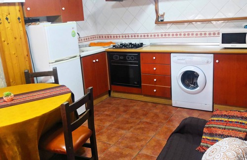 Tronchon Apartamento | Apartamento con vistas a la montaña para 4 personas