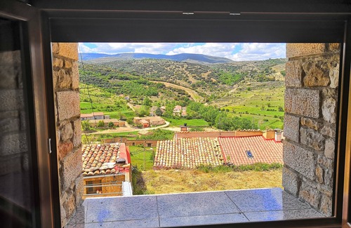 Tronchon Apartamento | Apartamento con vistas a la montaña para 4 personas