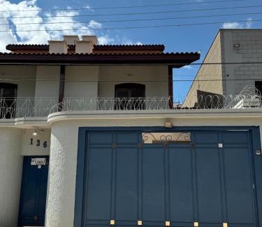 Americana Casa | Casa Confortavel e Ampla em Americana - com Piscina Churrasqueira Wifi