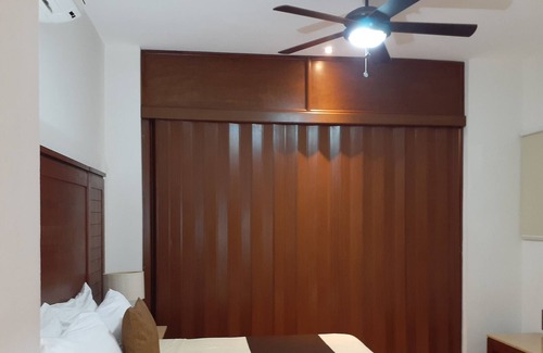 Zona Paseo Montejo Hotel | Casa Continental