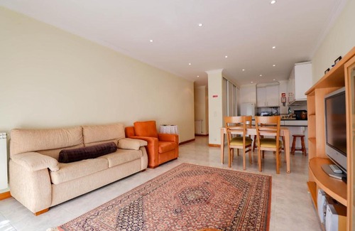 Viana do Castelo Apartamento | Casa Coração de Viana - Near the Beach Apartment