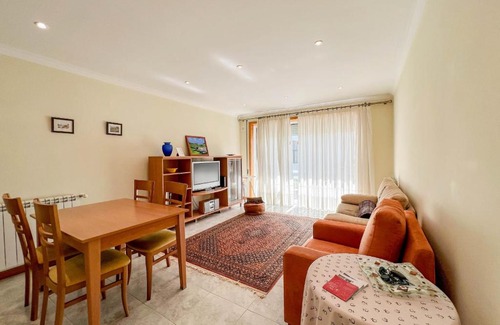 Viana do Castelo Apartamento | Casa Coração de Viana - Near the Beach Apartment