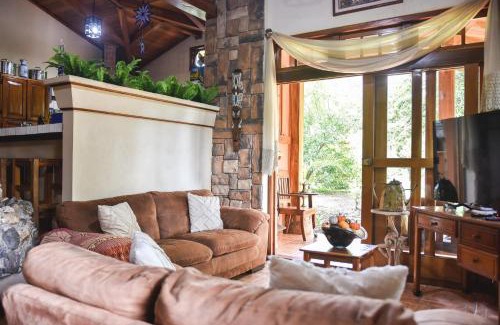 Santa Barbara Cama Y Desayuno | Casa Cora Bed and Breakfast