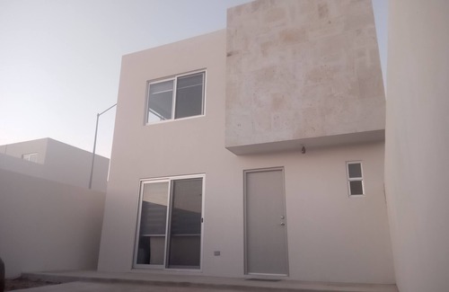 Ensenada Casa | Casa Coral 25, privada, segura y en ubicación privilegiada...