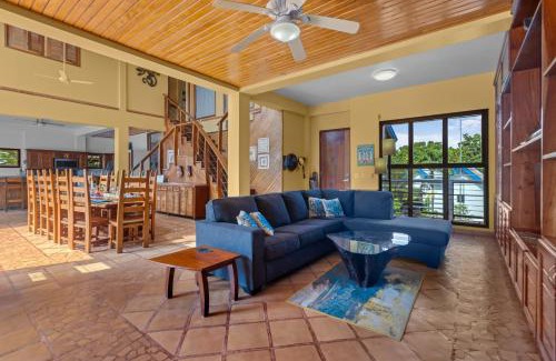 Caribbean Way Casa | Casa Corazón @ Eddie beach