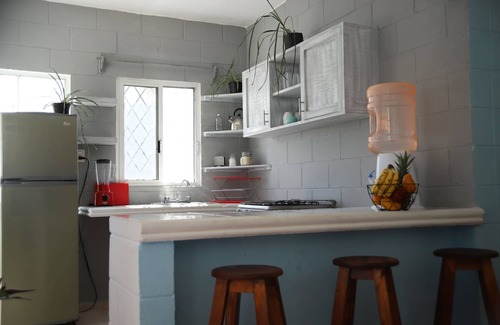 Tohoku Casa | Casa Corazon - Cozy 2 bedroom house downtown, 5 min from the beach!.