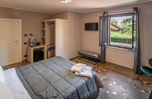 Magione Cama Y Desayuno | Casa Corsetti - Locanda e Ristorante