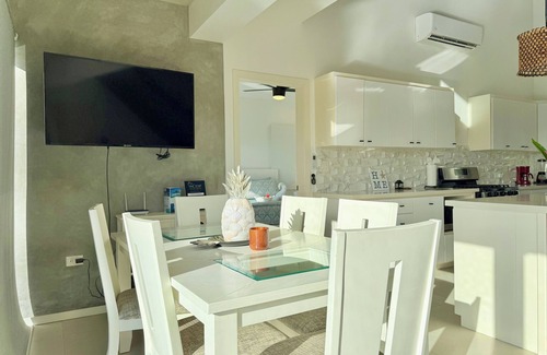 Pristine Bay Villa | Casa Cristal del Mar @ Pangea Beach, Big Bight.