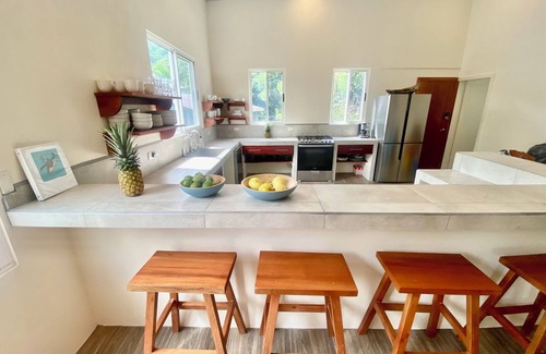 Pavones Casa | Casa Cucula - is totally awesome! Bring the whole family, walk to the surf.