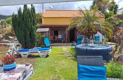 Tabua Casa | Casa d'Alegria Madeira Island