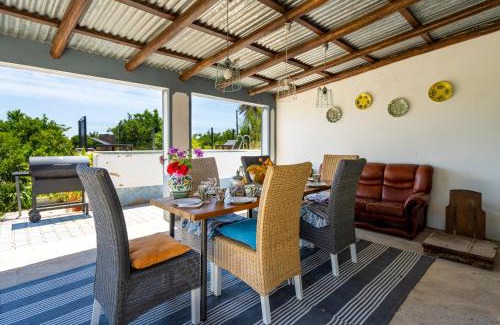 Luz de Tavira Casa | Casa D'Nossa, casa tradicional e Moderna, vista 360º, piscina de agua salgada