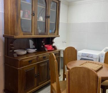 Vila Natal Casa | casa da flor estúdio com lareira