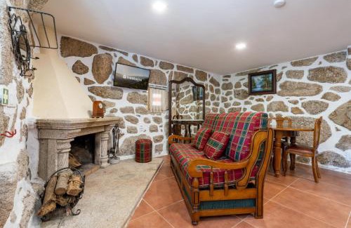 Cova Chalet De Esquí | Casa da Fonte de Pedra