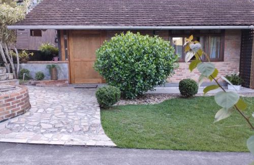 Pomerode Casa | Casa da Lagoa - Gasthaus Pomerode