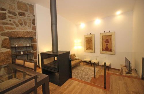 Covide Casa | Casa da Lameira II by Gerês Casas