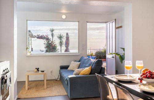 Alcobaca Apartamento | Casa da Legua -Panoramic Ocean View w Terrace Pool