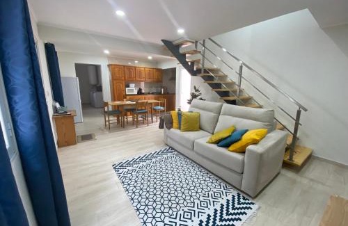 Mosteiros Casa | Casa da Ribeira - Mosteiros