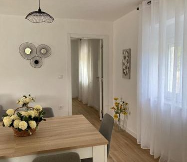 Serta Casa | Casa da Ribeirinha