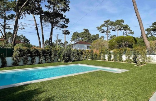 Banzao Casa | Casa da Santinha Relax Pool & Garden House near Beach