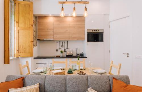 Sesimbra Apartamento | Casa da Tia Zézinha by RNvillage