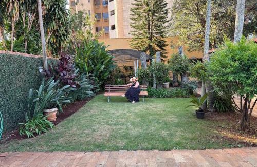 Araraquara Casa | Casa da Vó Loy e seu espaço verde