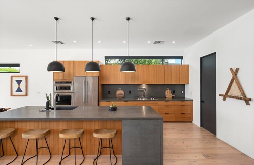 Coronado Casa | Casa Danesa | Pool | Fire Pit | Putt-Putt | Luxe & Modern