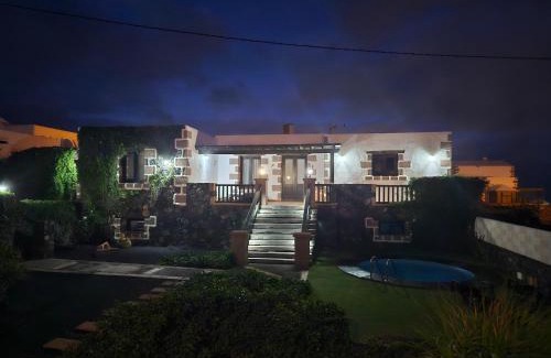La Asomada Casa | Casa Daniela en la Asomada