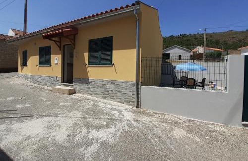 Freixo de Espada a Cinta Casa | Casa das Eiras