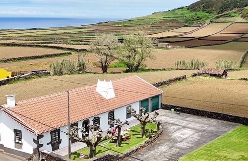 Altares Casa | Casa das Vaquinhas by Ponta Negra Azores