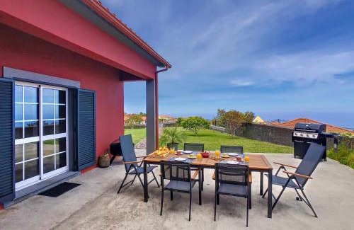 Porto Moniz Casa | Casa DaSa by LovelyStay