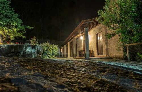 Beijos Casa | Casa de Andrães Magnolias