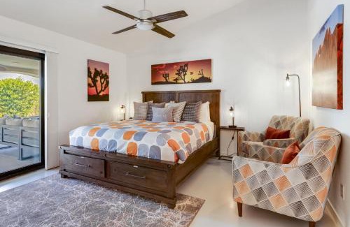 Racquet Club South Casa | Casa de Arcos with Private Hot Tub