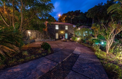 Sao Joao Casa | Casa de Basalto - Casa de piedra rústica