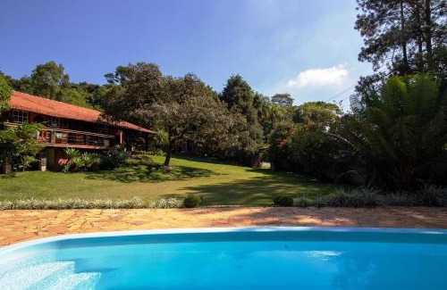 Santana de Parnaiba Casa | Casa de campo c lazer, bem equipada, pet friendly