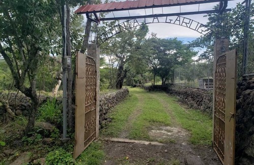 Esteli Cabaña | Casa de Campo By the River