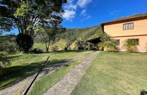 Domingos Martins Apartamento | Casa de Campo com piscina e churrasqueira a 10min do Centro Domingos Martins