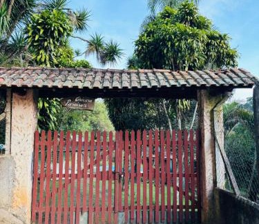 Ibiuna Casa | Casa de campo com piscina em condomínio.