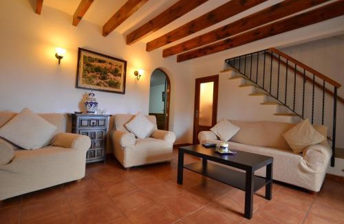 Pollensa Chalet De Esquí | Casa de Campo con Encanto