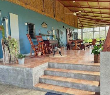 Aguas Zarcas Apartamento | Casa de Campo Riachuelo Verde