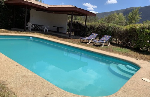 Olmue Casa | Casa de campo tranquila con piscina y amplio jardín