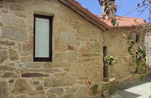 Louro Casa | Casa de Canteiro Louro - Muros