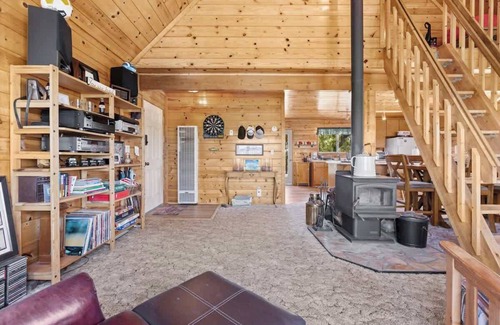 Oak Shores Cabina | Casa de Corona Lake House with Fireplace & Grill