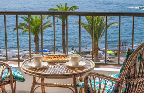 Santiago del Teide Apartamento | CASA DE FRANCO - ocean view, 50m from Playa la Arena, fibre net