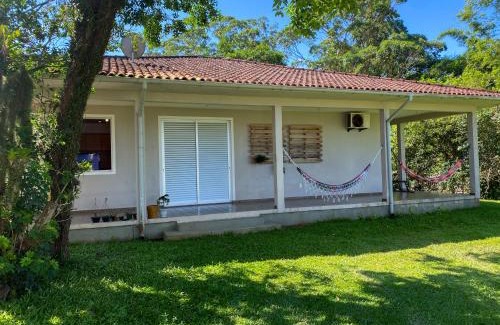 Palhoca Complejo | Casa de Frente para o Mar na Enseada de Brito