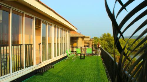 Marra Casa | Casa De Guy - Backwater Bliss